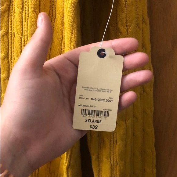 NWT mustard/ gold sweater - Picture 5 of 7